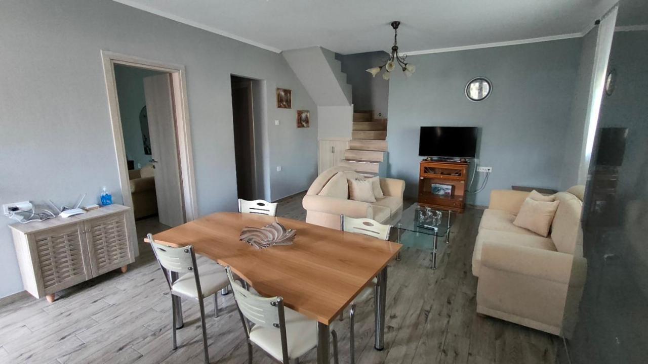 Γιώργος Και Εύα Apartment Karianí Exterior foto